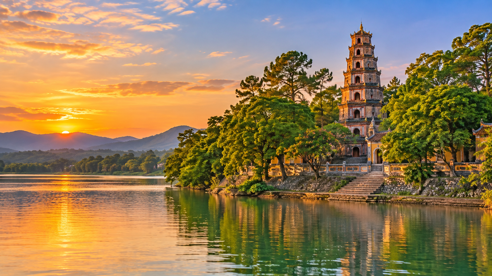 Hue Imperial City during a Hoi An to Hue day trip